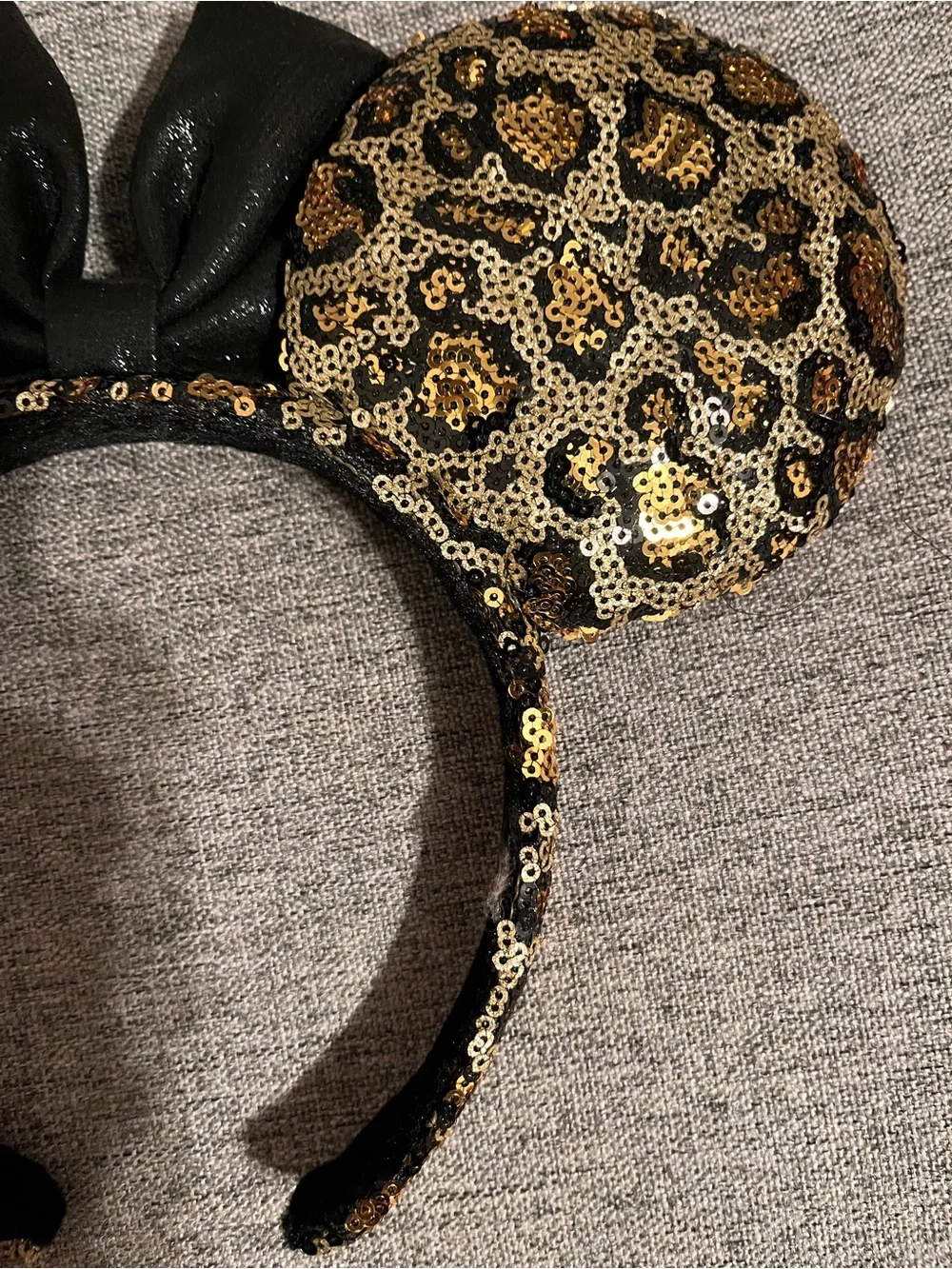 Official Disney Parks Minnie Mouse Sequined Leopard Print Ears – Animal Kingdom